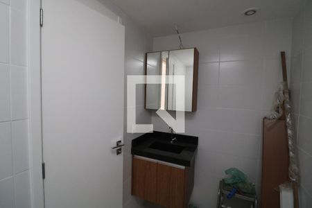 Banheiro de kitnet/studio para alugar com 1 quarto, 26m² em Jardim Independência (são Paulo), São Paulo