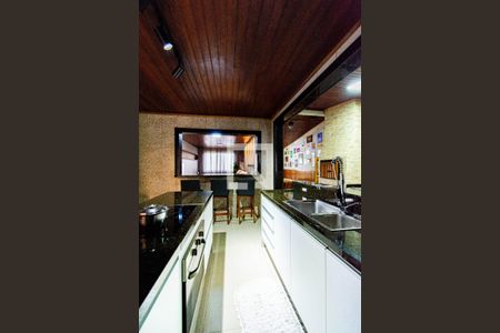 Cozinha de casa à venda com 3 quartos, 140m² em Rio Branco, Canoas