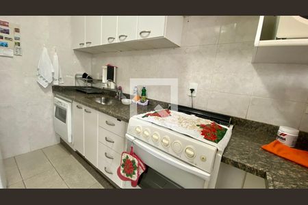 Cozinha de apartamento à venda com 3 quartos, 95m² em Grajaú, Belo Horizonte