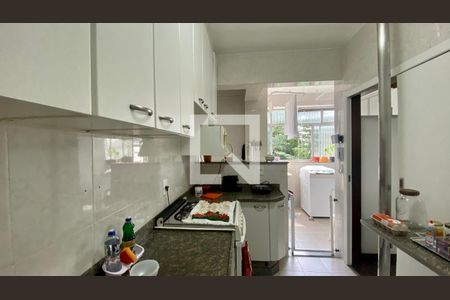 Cozinha de apartamento à venda com 3 quartos, 95m² em Grajaú, Belo Horizonte