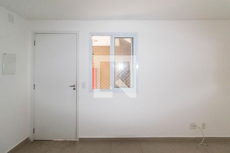 Sala de apartamento para alugar com 1 quarto, 26m² em Guaiauna, São Paulo
