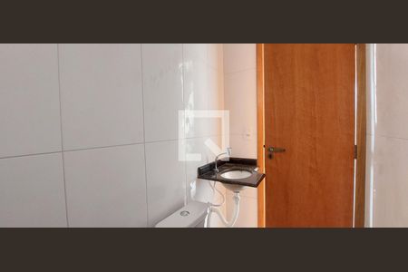 Banheiro Quarto 1 suíte de apartamento à venda com 2 quartos, 55m² em Vila Helena, Santo André