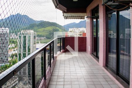 Varanda de apartamento à venda com 3 quartos, 140m² em Barra da Tijuca, Rio de Janeiro