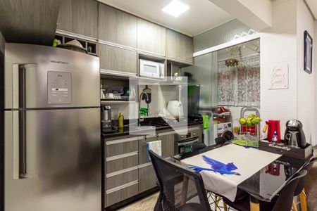 Cozinha de apartamento à venda com 1 quarto, 31m² em República, São Paulo