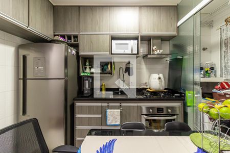 Cozinha de apartamento à venda com 1 quarto, 31m² em República, São Paulo