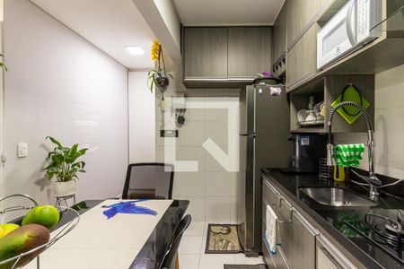 Cozinha de apartamento à venda com 1 quarto, 31m² em República, São Paulo