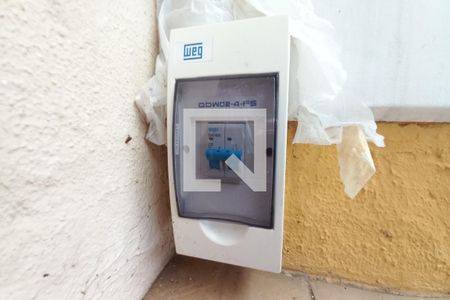 Casa à venda com 220m², 4 quartos e 3 vagas Casa à venda com 220m², 4 quartos e 3 vagasDetalhe Central Painel Solar