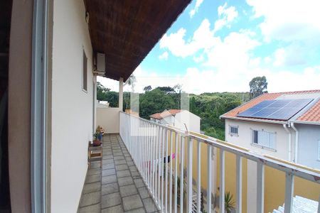 Casa à venda com 220m², 4 quartos e 3 vagas Casa à venda com 220m², 4 quartos e 3 vagasVaranda do Quarto 2