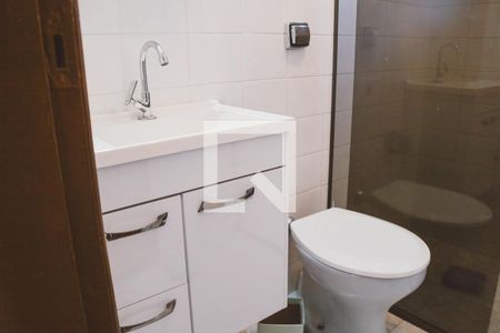 Apartamento à venda com 65m², 2 quartos e 1 vaga Apartamento à venda com 65m², 2 quartos e 1 vagaBanheiro
