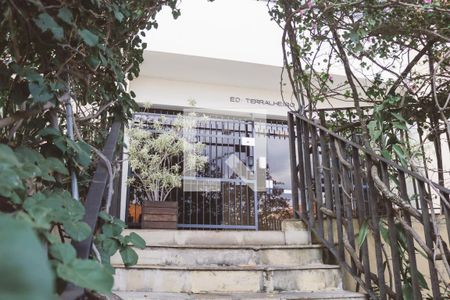 Apartamento à venda com 65m², 2 quartos e 1 vaga Apartamento à venda com 65m², 2 quartos e 1 vagaEntrada