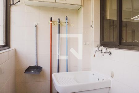 Apartamento à venda com 65m², 2 quartos e 1 vaga Apartamento à venda com 65m², 2 quartos e 1 vagaÁrea de Serviço