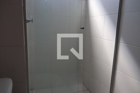 Banheiro de kitnet/studio à venda com 1 quarto, 23m² em Centro, São Leopoldo