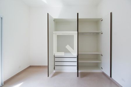 Suíte de apartamento para alugar com 3 quartos, 124m² em Indianópolis, São Paulo