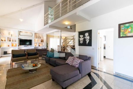Sala de casa de condomínio à venda com 4 quartos, 550m² em Badu, Niterói