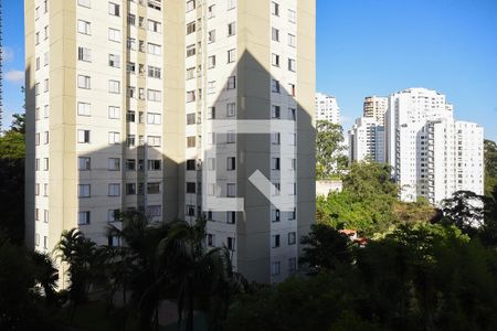 Vista de apartamento à venda com 3 quartos, 65m² em Vila Suzana, São Paulo