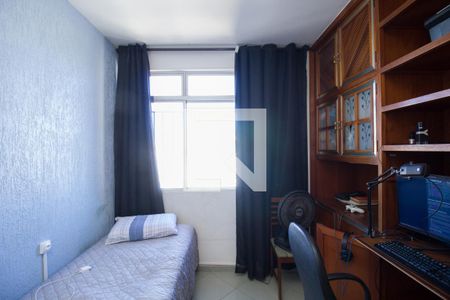 Quarto 1 de apartamento à venda com 3 quartos, 90m² em Floresta, Belo Horizonte