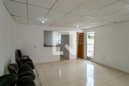 sala de casa à venda com 4 quartos, 70m² em Curicica, Rio de Janeiro