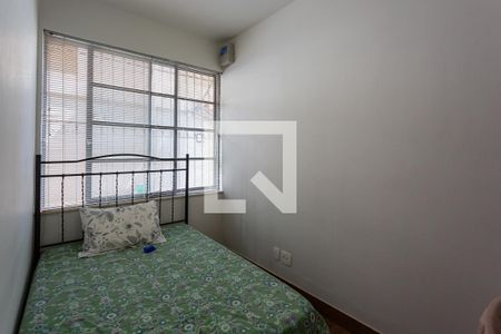 Quarto de casa à venda com 5 quartos, 320m² em Mangabeiras, Belo Horizonte