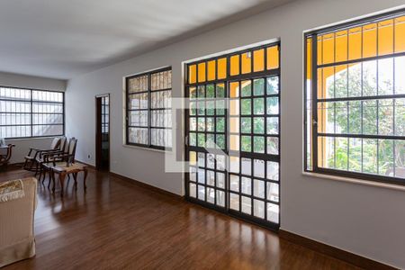 Sala de casa à venda com 5 quartos, 320m² em Mangabeiras, Belo Horizonte