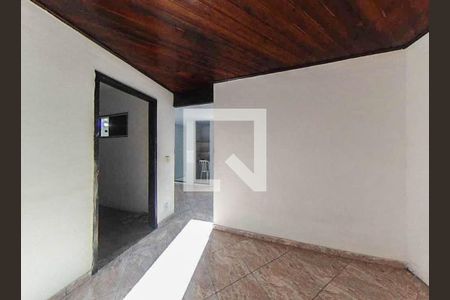 Sala de apartamento para alugar com 1 quarto, 60m² em Vila Treze de Maio, Nova Iguaçu