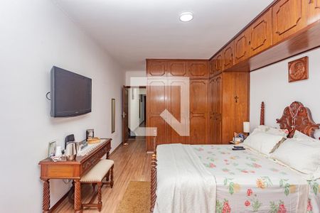 Suíte 1 de casa à venda com 5 quartos, 381m² em Vila Moraes, São Paulo
