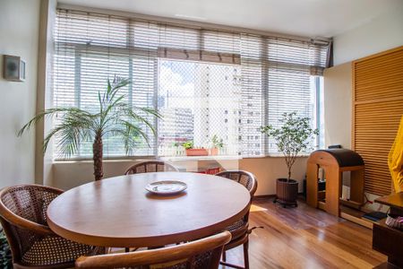 Sala de apartamento para alugar com 3 quartos, 158m² em Pinheiros, São Paulo