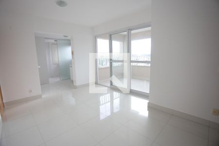 Sala de apartamento à venda com 3 quartos, 75m² em Prado, Belo Horizonte