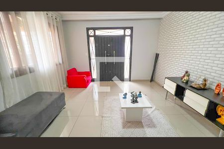 Sala de casa à venda com 4 quartos, 332m² em Ouro Preto, Belo Horizonte