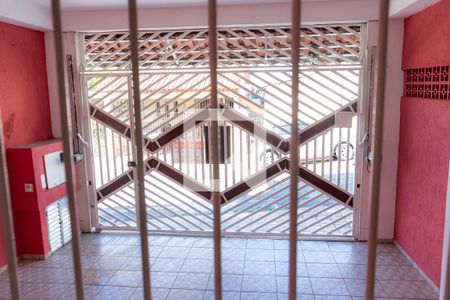 Vista da sala de casa para alugar com 4 quartos, 200m² em Cidade dos Bandeirantes, São Paulo