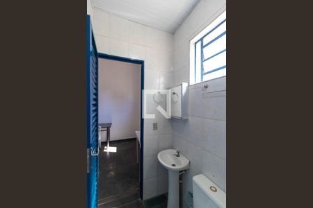 Studio para alugar com 30m², 1 quarto e sem vaga Studio para alugar com 30m², 1 quarto e sem vagaBanheiro