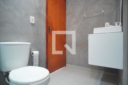 Banheiro de casa à venda com 1 quarto, 50m² em Rondônia, Novo Hamburgo