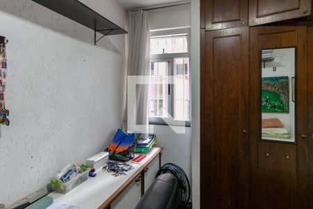 Quarto 1 de apartamento à venda com 3 quartos, 115m² em Santo Antônio, Belo Horizonte