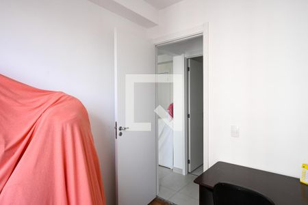 Quarto de apartamento à venda com 2 quartos, 34m² em Parque Fongaro, São Paulo