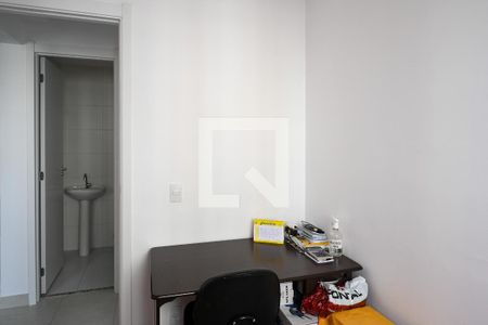 Quarto de apartamento à venda com 2 quartos, 34m² em Parque Fongaro, São Paulo