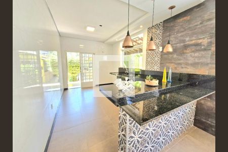 Sala/ Cozinha  de casa para alugar com 7 quartos, 270m² em Recanto da Lagoa, Lagoa Santa