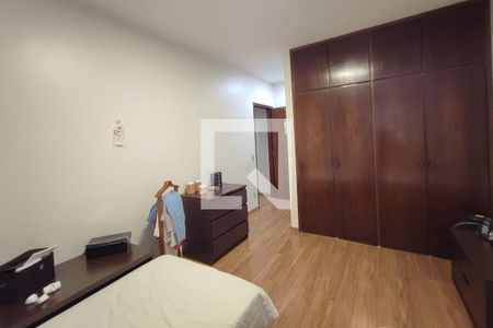 Quarto Suíte de apartamento à venda com 3 quartos, 143m² em Centro, Campinas