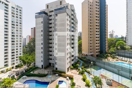 Varanda de apartamento para alugar com 4 quartos, 247m² em Vila Suzana, São Paulo