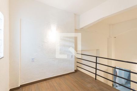 Mezanino de kitnet/studio para alugar com 1 quarto, 25m² em Cidade Nova, Rio de Janeiro