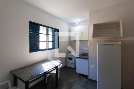 Studio para alugar com 30m², 1 quarto e 1 vaga Studio para alugar com 30m², 1 quarto e 1 vagaKitnet