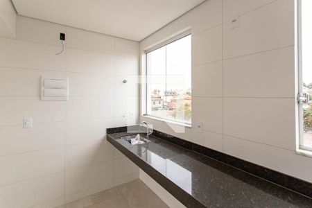 Cozinha de apartamento à venda com 2 quartos, 87m² em Santa Monica, Belo Horizonte