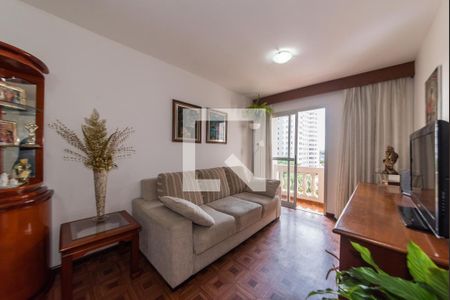 Apartamento à venda com 81m², 2 quartos e 1 vagaSala