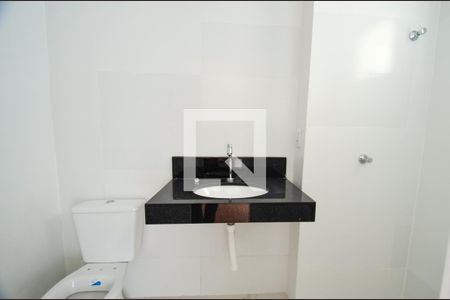 Banheiro/suite1 de apartamento à venda com 2 quartos, 64m² em Santa Efigênia, Belo Horizonte