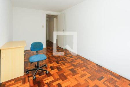 Quarto 1 de apartamento para alugar com 2 quartos, 76m² em Rio Branco, Porto Alegre
