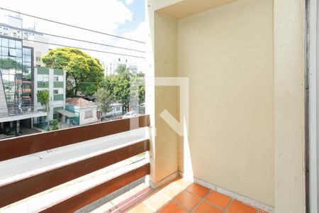 Sacada de apartamento para alugar com 2 quartos, 76m² em Rio Branco, Porto Alegre