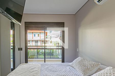 Quarto 1  de apartamento para alugar com 3 quartos, 140m² em Coqueiros, Florianópolis