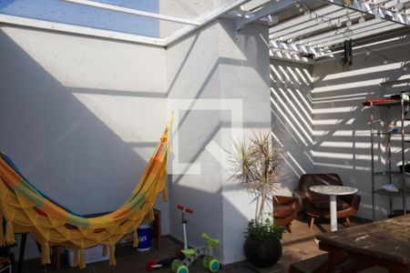 Apartamento à venda com 140m², 2 quartos e 1 vaga Apartamento à venda com 140m², 2 quartos e 1 vagaTerraço