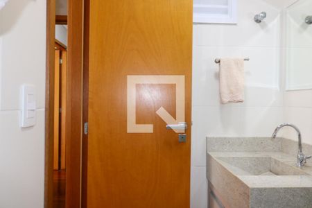 Apartamento à venda com 140m², 2 quartos e 1 vaga Apartamento à venda com 140m², 2 quartos e 1 vagaBanheiro da Suíte