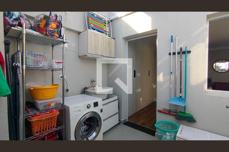 Apartamento à venda com 140m², 2 quartos e 1 vaga Apartamento à venda com 140m², 2 quartos e 1 vagaÁrea de Serviço