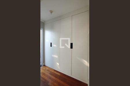 Apartamento à venda com 140m², 2 quartos e 1 vaga Apartamento à venda com 140m², 2 quartos e 1 vagaÁrea de Serviço