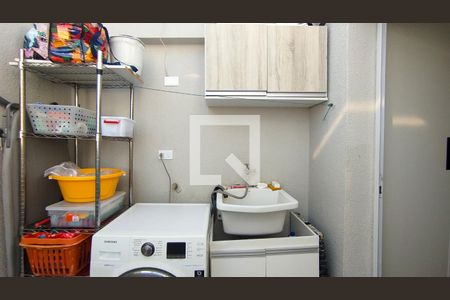 Apartamento à venda com 140m², 2 quartos e 1 vaga Apartamento à venda com 140m², 2 quartos e 1 vagaÁrea de Serviço